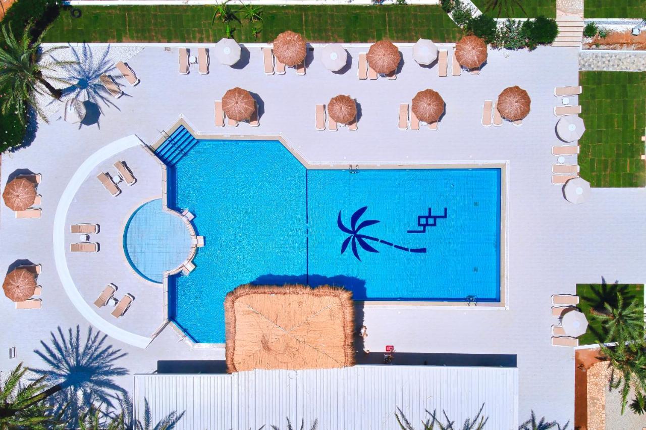 Long Beach Villas Фамагуста Екстер'єр фото