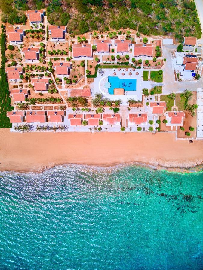 Long Beach Villas Фамагуста Екстер'єр фото
